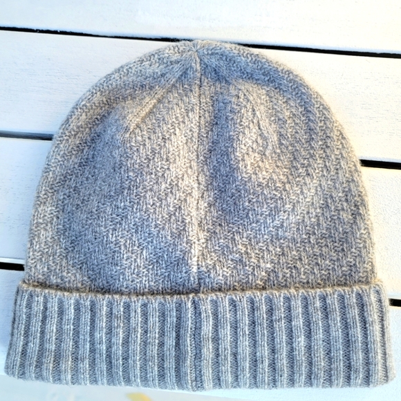 🆕️ J. Crew Cashmere Diagonal Ribbed Beanie Heather Gray
